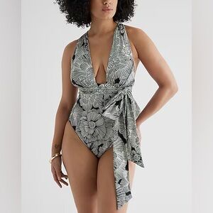 Express Ruched Convertible Body Contour One-Piece Swimsuit Size Small